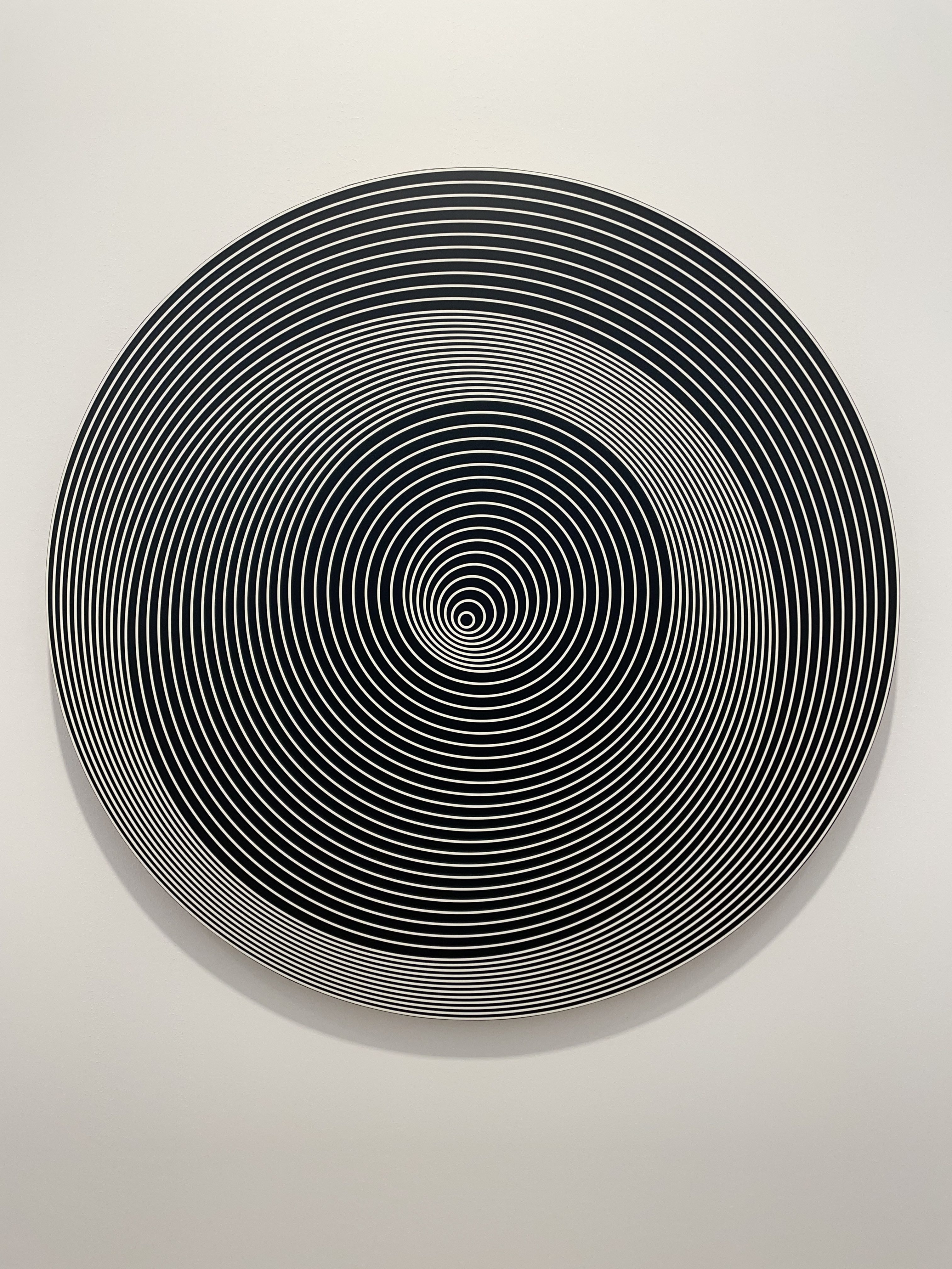 Op-art as modern yantra: Toward a ceremonial viewing experience