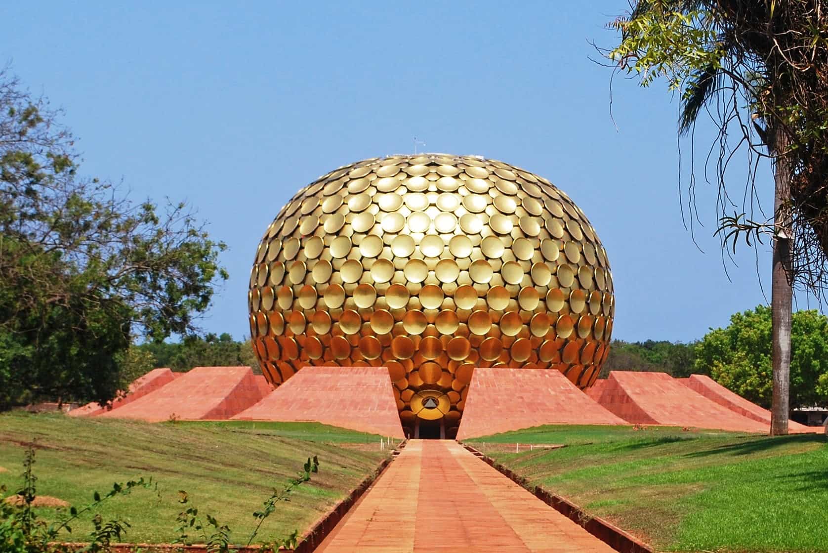 Visiting Matrimandir: A 1970s vision of consciousness architecture